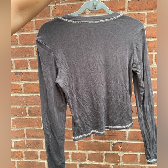 Long Sleeve Top - Picture 2 of 3